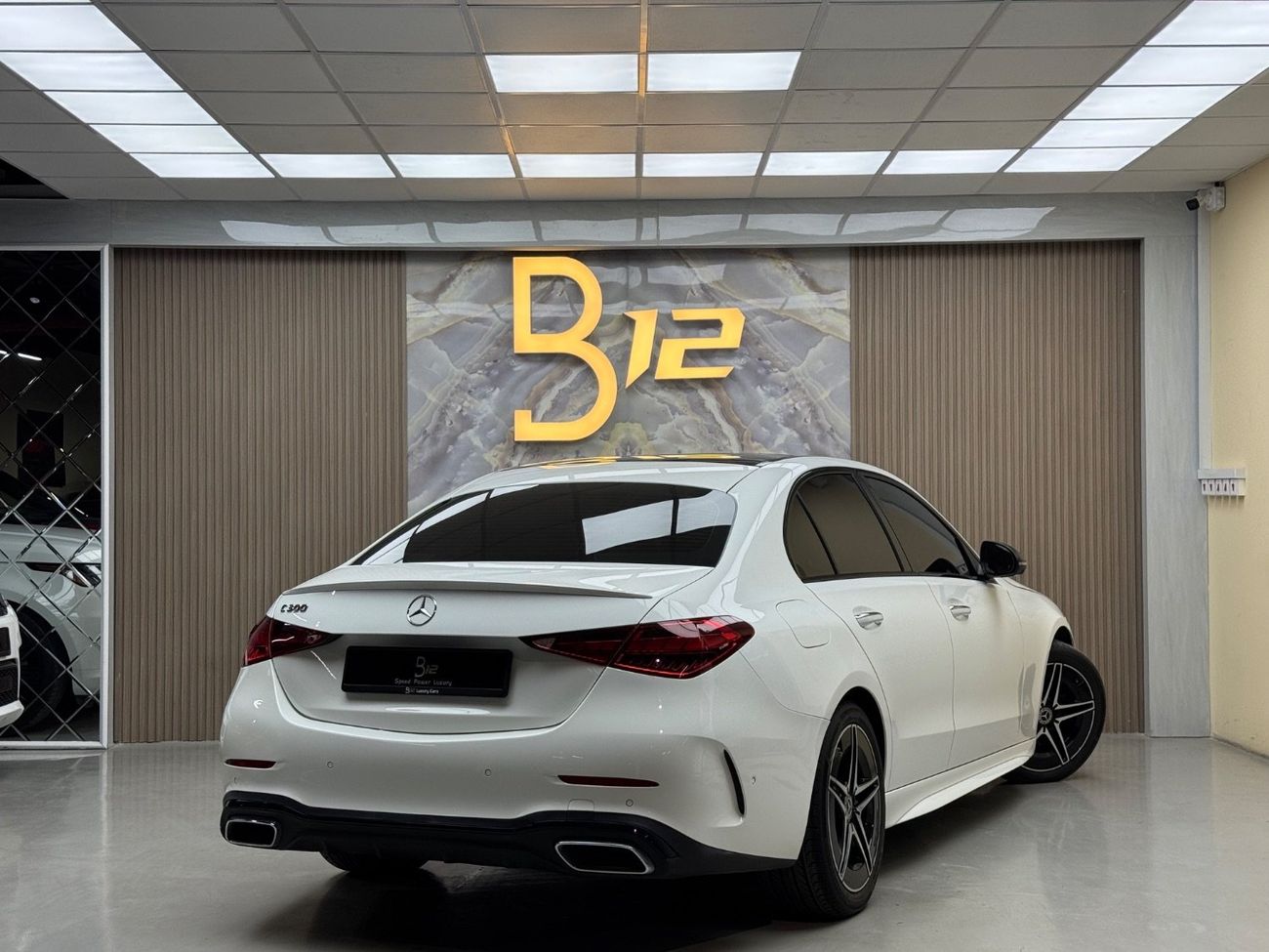 مرسيدس بنز C 300 Base