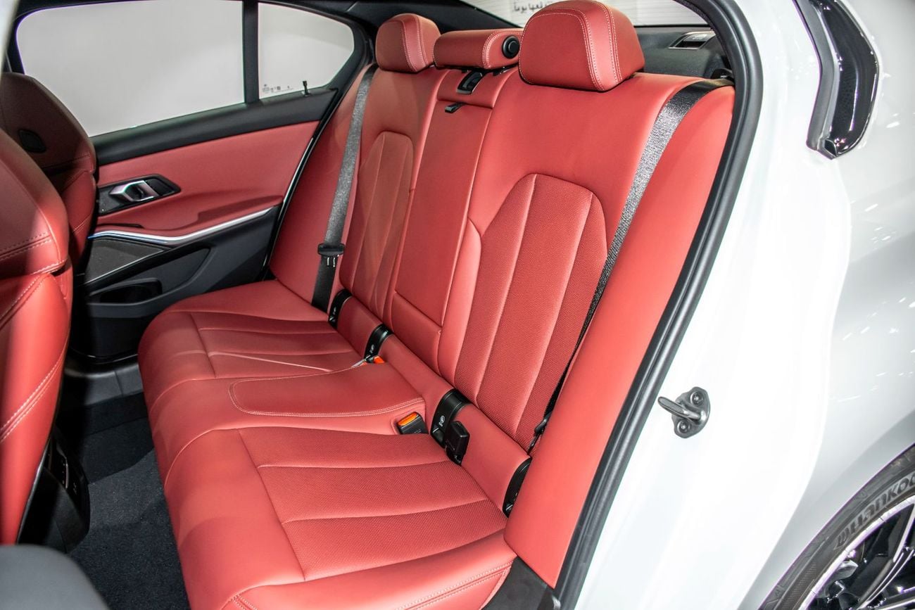 BMW 320i M SPORT