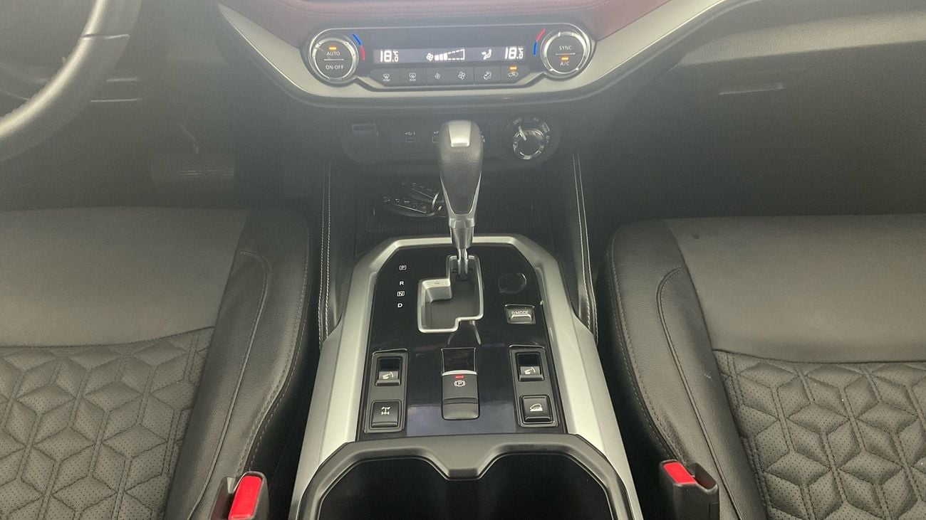 Nissan XTerra Platinum 2.5L 4WD Platinum | Guaranteed Warranty | 0 Down Payment