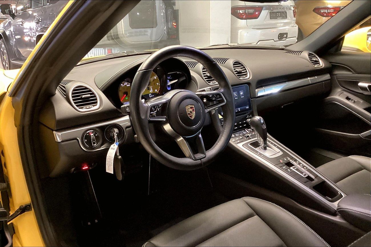 Porsche 718 Boxster Standard | National Day Celebration | Guaranteed Warranty | 0 Down Payment