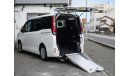 Toyota Noah ZRR80G