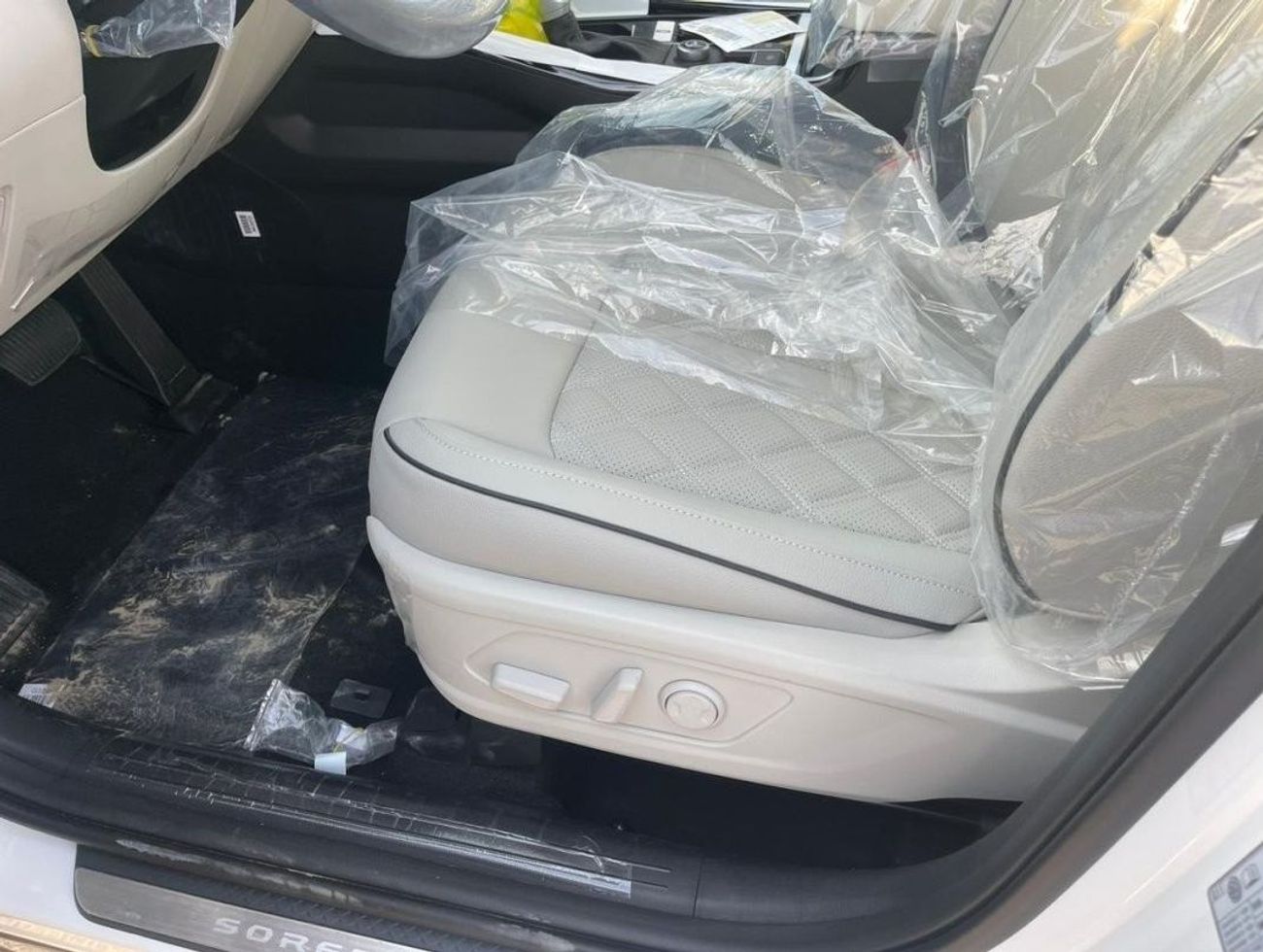 Kia Sorento 2.5L PETROL FULL OPTION 2025