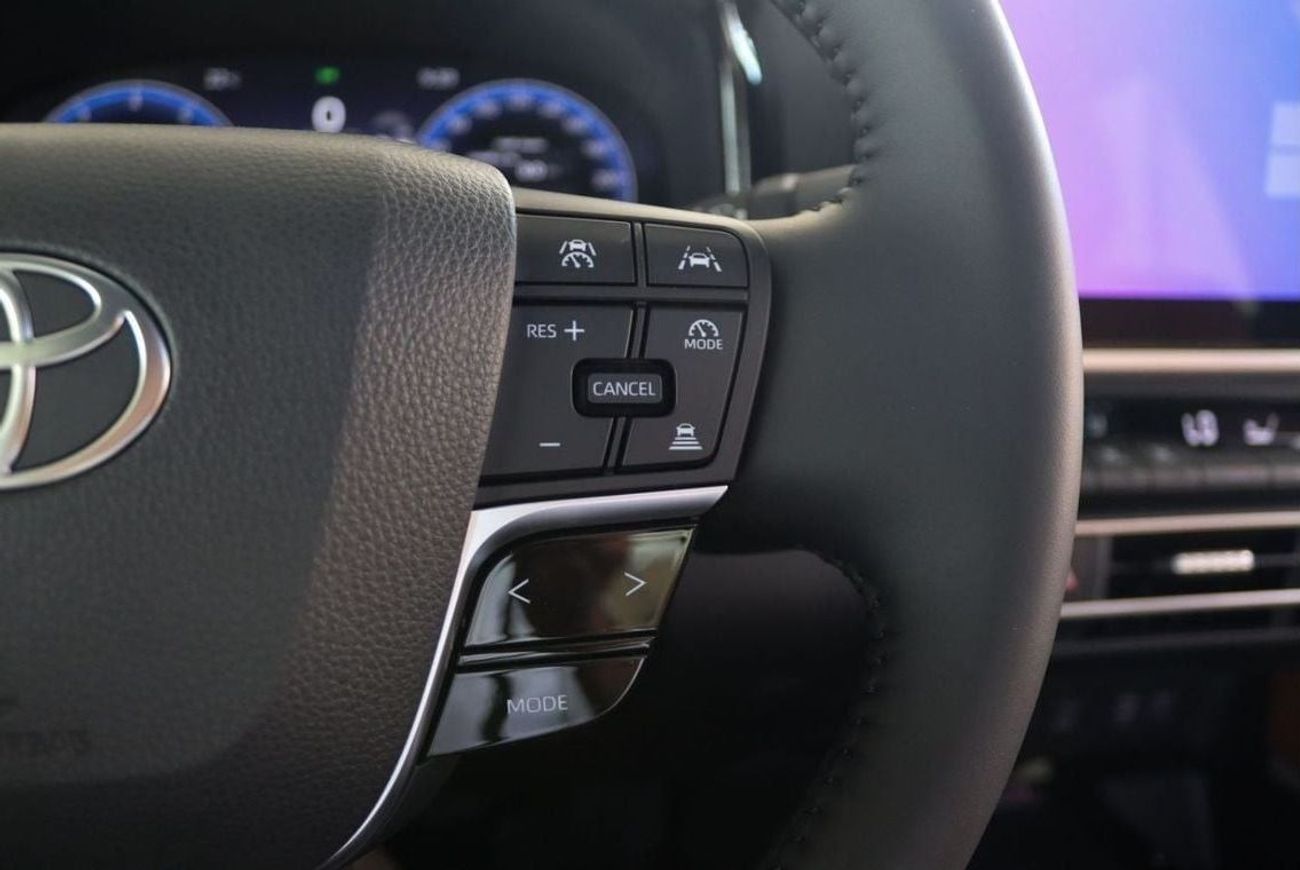 تويوتا كامري 2025 CAMRY GLE 2.5 PANORAMA - GCC MADE IN JAPAN **التصدير فقط خارج الخليج**EXPORT ONLY**