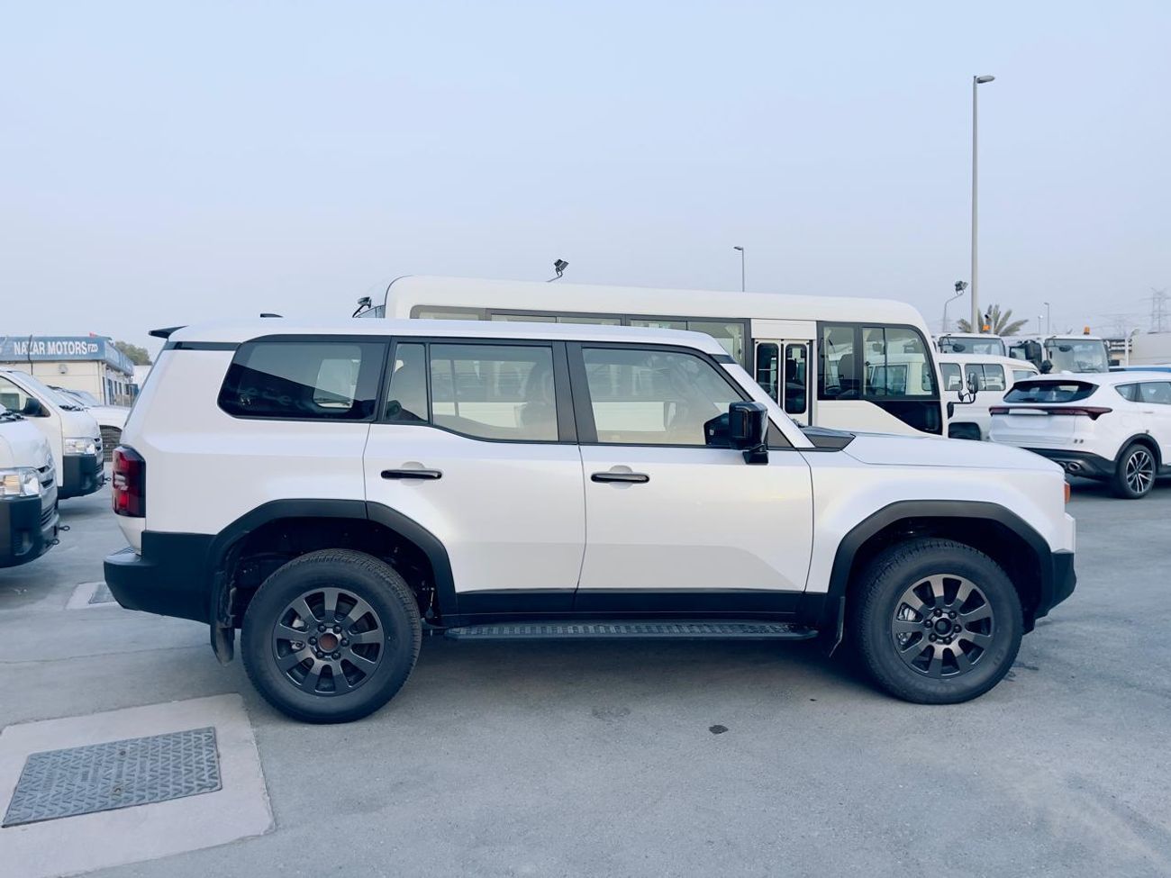 تويوتا برادو adventure 2.8l