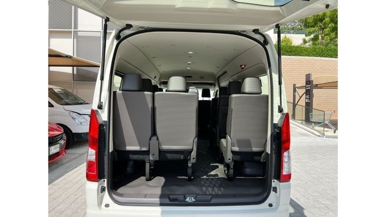 Toyota Hiace 2025 Toyota Hiace GL 13-Seater High-Roof Full-Option 3.5L V6 Petrol M/T RWD Only for Export