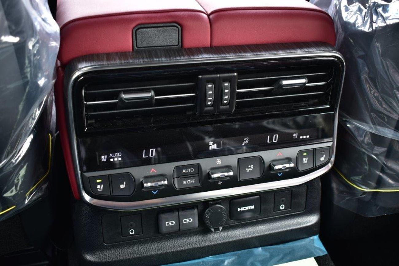 تويوتا لاند كروزر 3.5T GR-Sport Hybrid