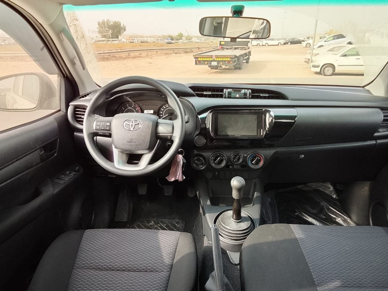 Toyota Hilux DLX Toyota Hilux 2.4 MT basic 4x4 2026 GCC