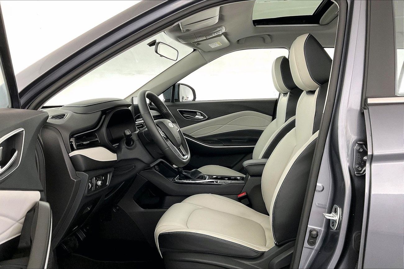 JAC JS4 Intelligent| 1 year free warranty | Exclusive Eid offer