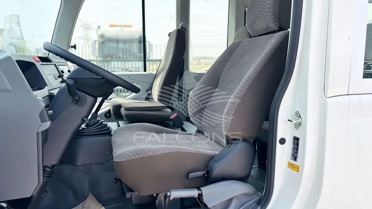 تويوتا كوستر Toyota COASTER P 2.7L Bus Petrol 30-Seater