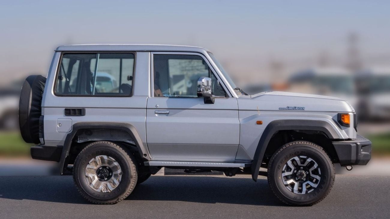 Toyota Land Cruiser 70 LC71 LX 2026 Toyota Land Cruiser LC71 4.0L AT Petrol Full Option (Silver-Brown)
