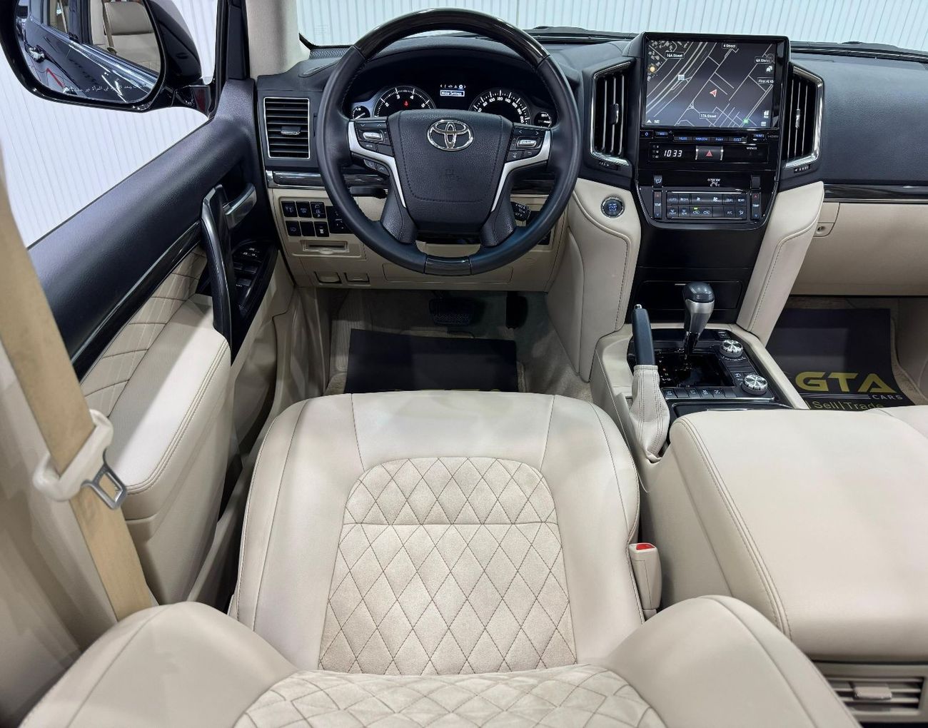 Toyota Land Cruiser GXR 4.0L 2021 Toyota Land Cruiser GXR V6, Warranty, Full Toyota Service History, Excellent Condition