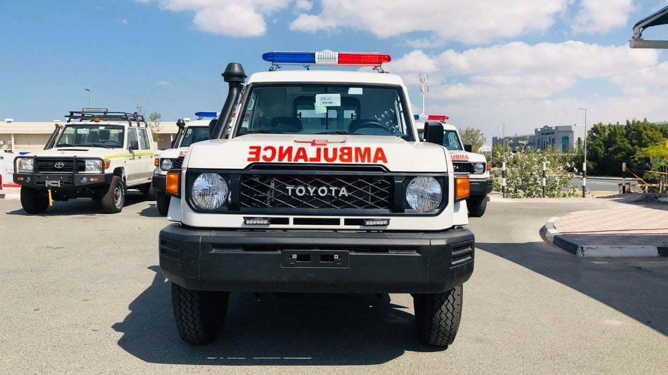 Toyota Land Cruiser 70 78 Ambulance Conversion [Type 1 & 2]