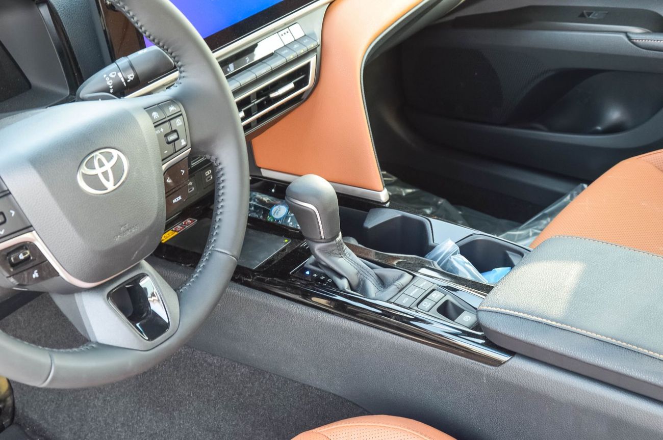 Toyota Camry TOYOTA CAMRY HYBRID 2.5L FWD SEDAN 2025