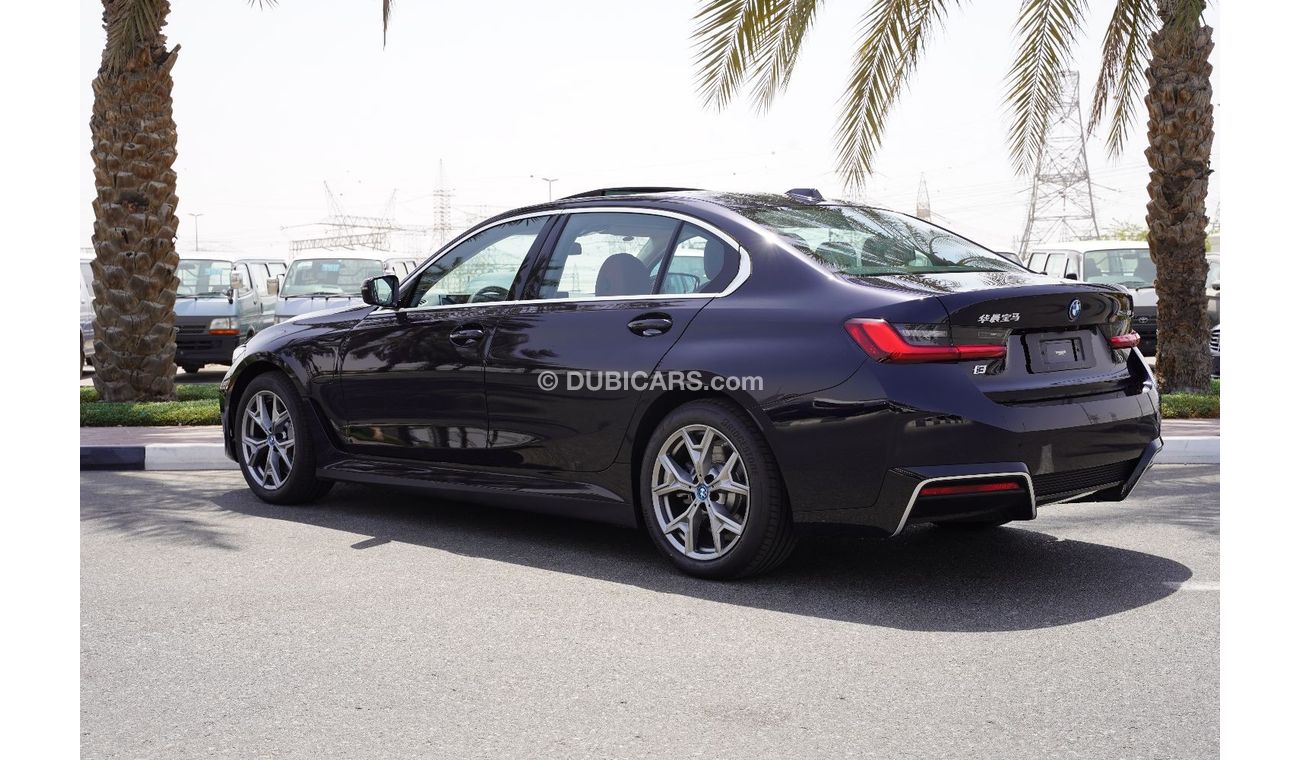 BMW i3 2023 BMW I3 E-DRIVE 35L / SEDAN / RWD / 0 KM