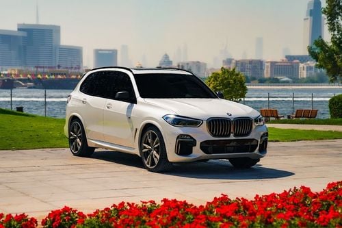 BMW X5 M50i EXCLUSIVE Fully loaded Original paint completely service History excellent condition