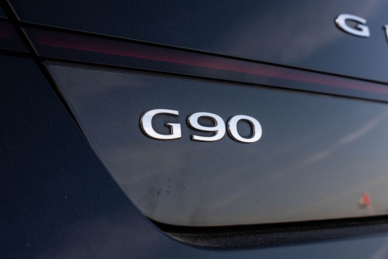 جينيسس G90 Royal AWD 2023 GCC Low Mileage 3.5L V6