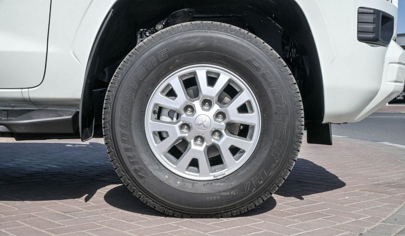 Mitsubishi L200 Brand New Mitsubishi L200 2025 Export 2.5L 4WD Diesel GLX | M/T White/Black|L200-GLX-D-4WD-25|