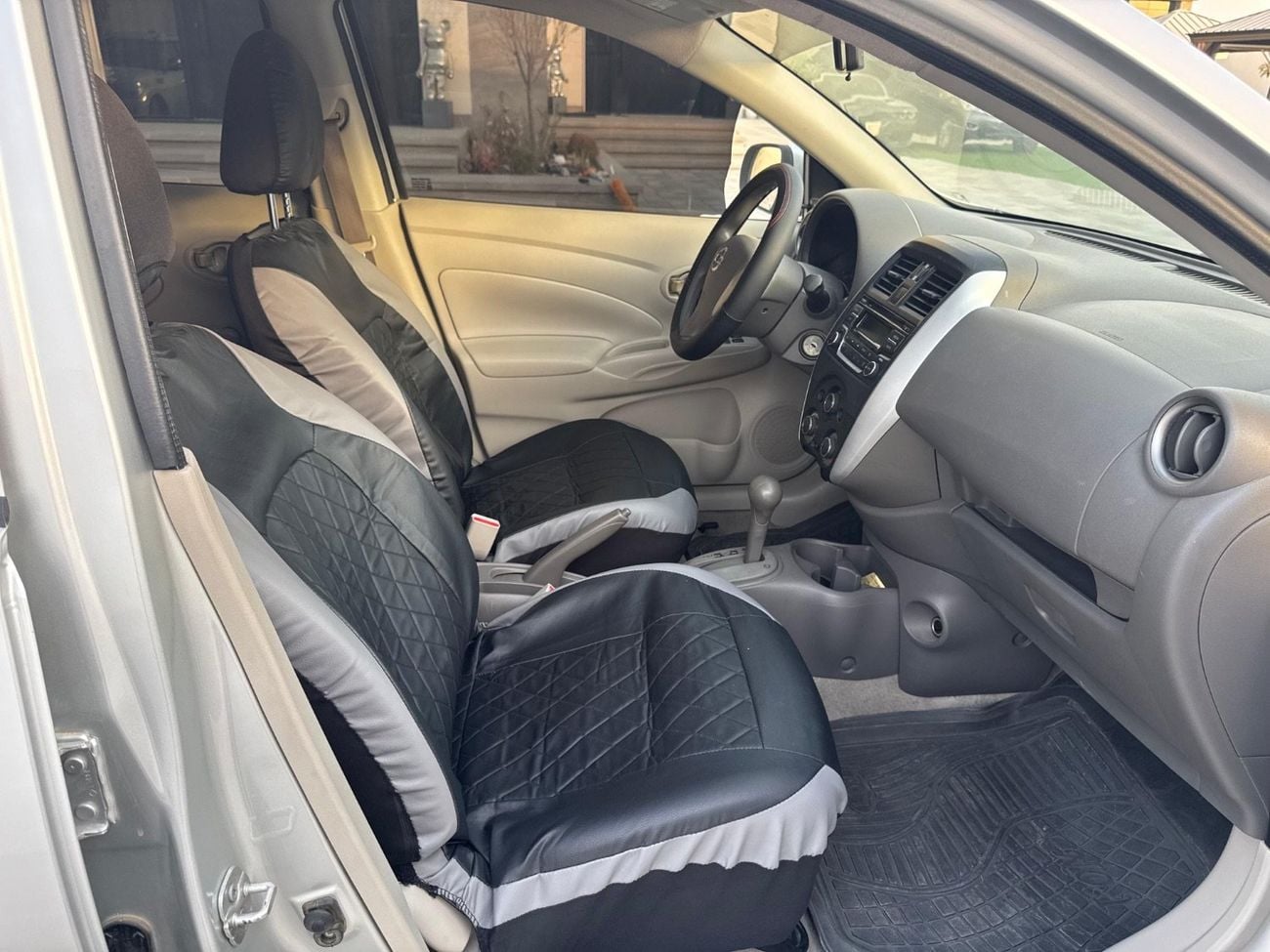 Nissan Sunny