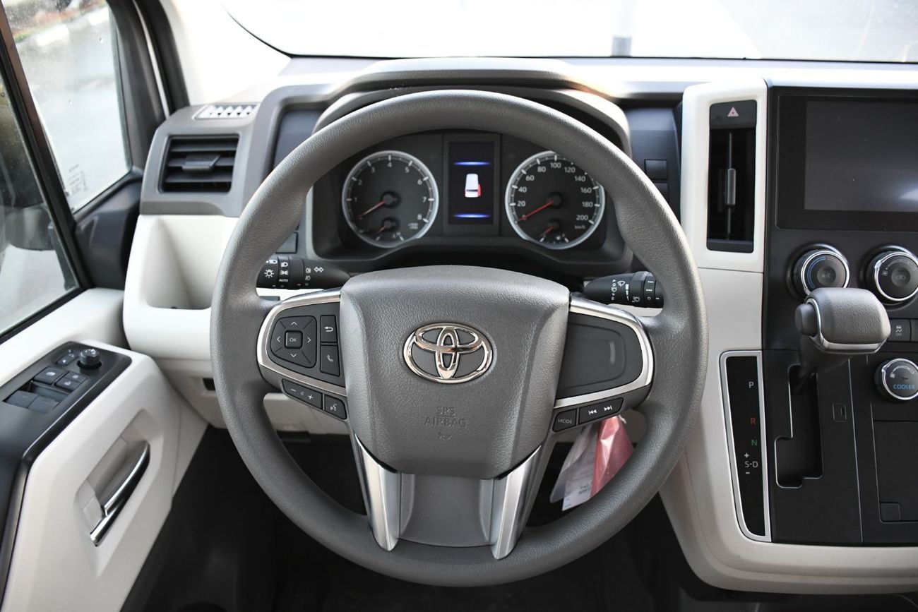 Toyota Hiace GL 3.5L V6 AT Rear Heater 2025 PRODUCTION