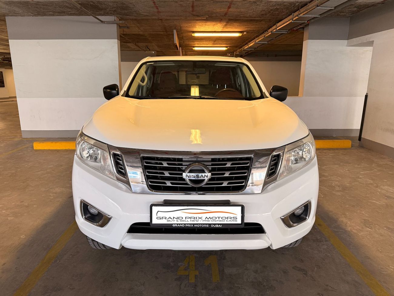 Nissan Navara Std 2.5L 4WD A/T