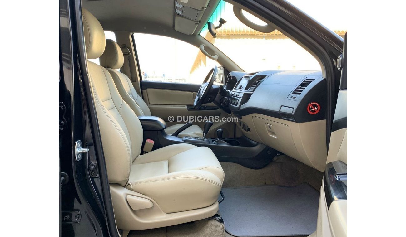 Toyota Fortuner SR5 V6 - 2014 - FULL OPTION - TRD KIT - EXCELLENT CONDITION - BANK FINANCE AVAILABLE