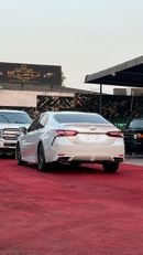 Toyota Camry GLE