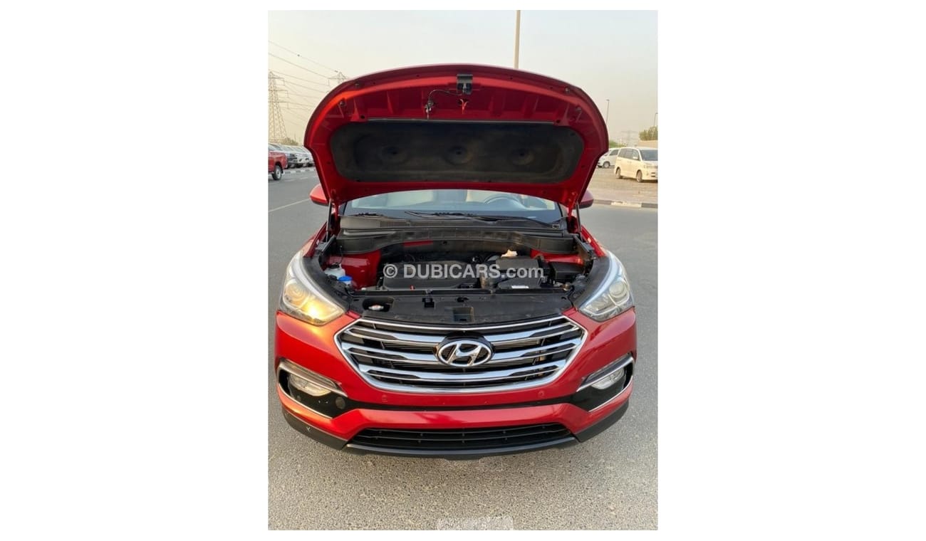 Hyundai Santa Fe 2017 HYUNDAI SANTAFE SPORT 2.4L AWD / MID OPTION