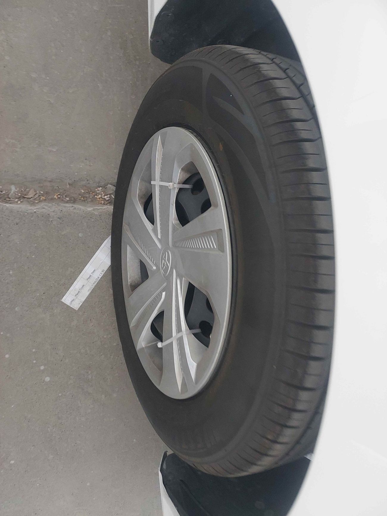 تويوتا يارس E 1.5 | بدون دفعة مقدمة | اختبار القيادة في المنزل