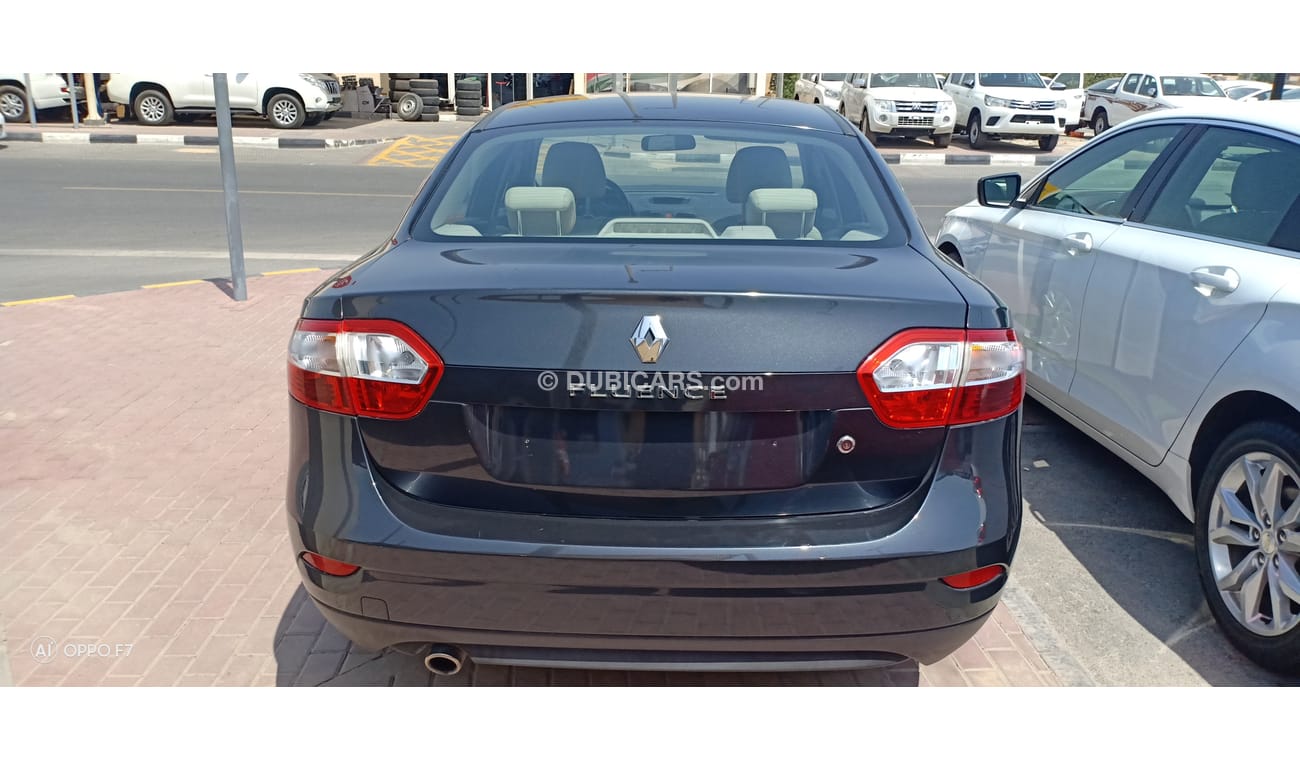 Renault Fluence Renault Fluence 2015 GCC No Accident No Paint A perfect Condition