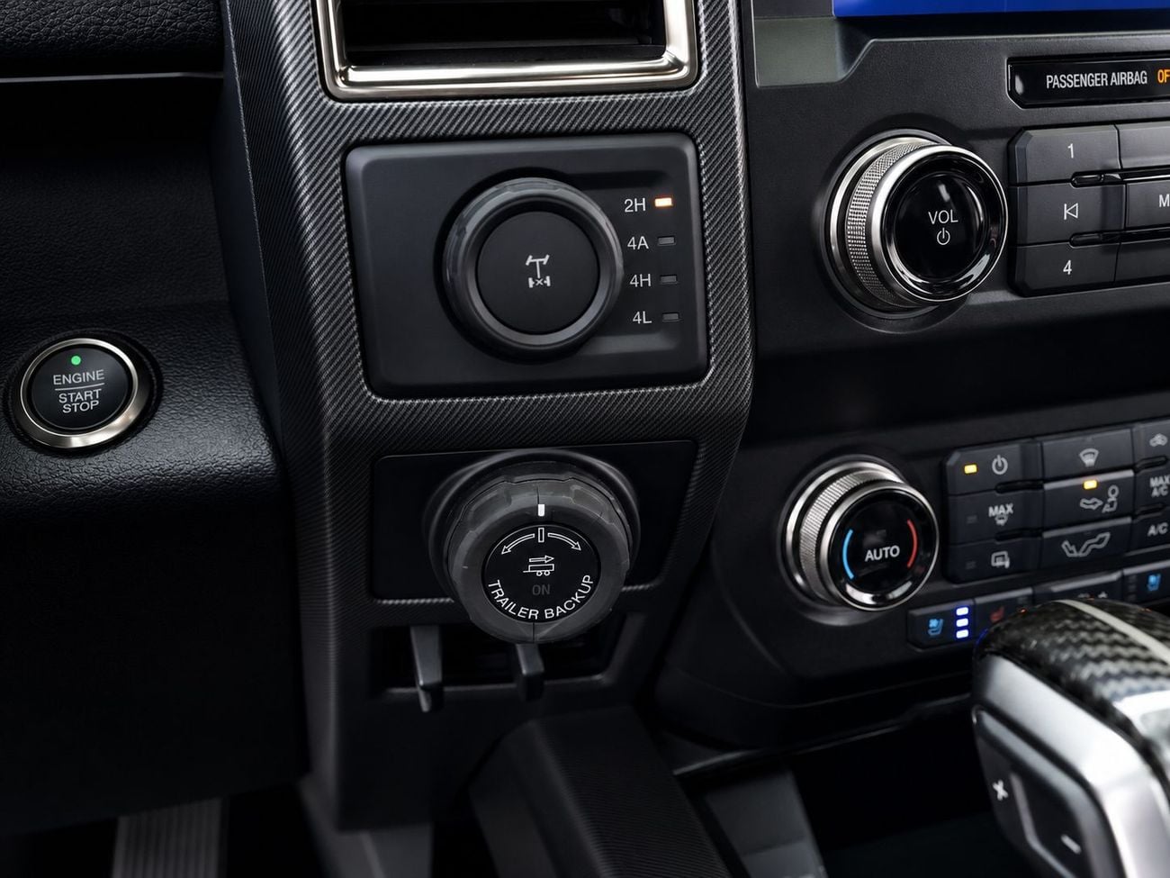 Ford F-150 RAPTOR SUPER CAB (3.5L · 6 Cyl · Automatic · Petrol · Pick Up Truck · All Wheel Drive · 5 Seats · 4 Door)