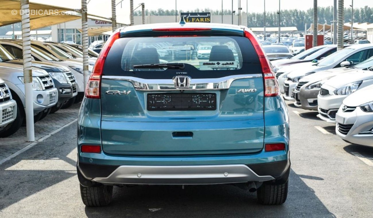 Honda CR-V ACCIDENTS FREE / ORIGINAL COLOR - CAR IS IN PERFECT CONDITION INSIDE OUT