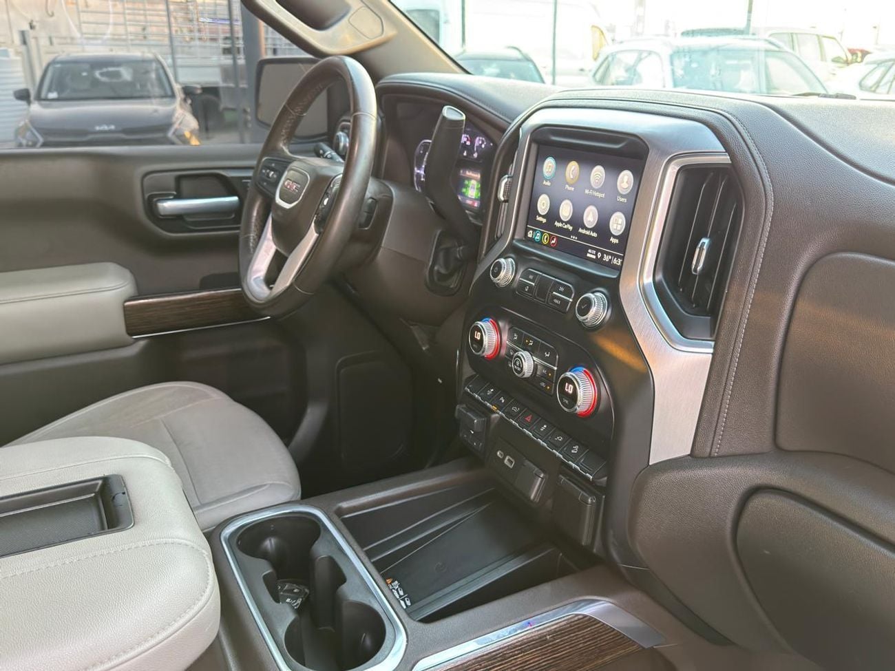 GMC Sierra