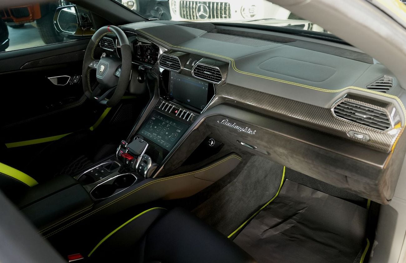 Lamborghini Urus PERFORMANTE