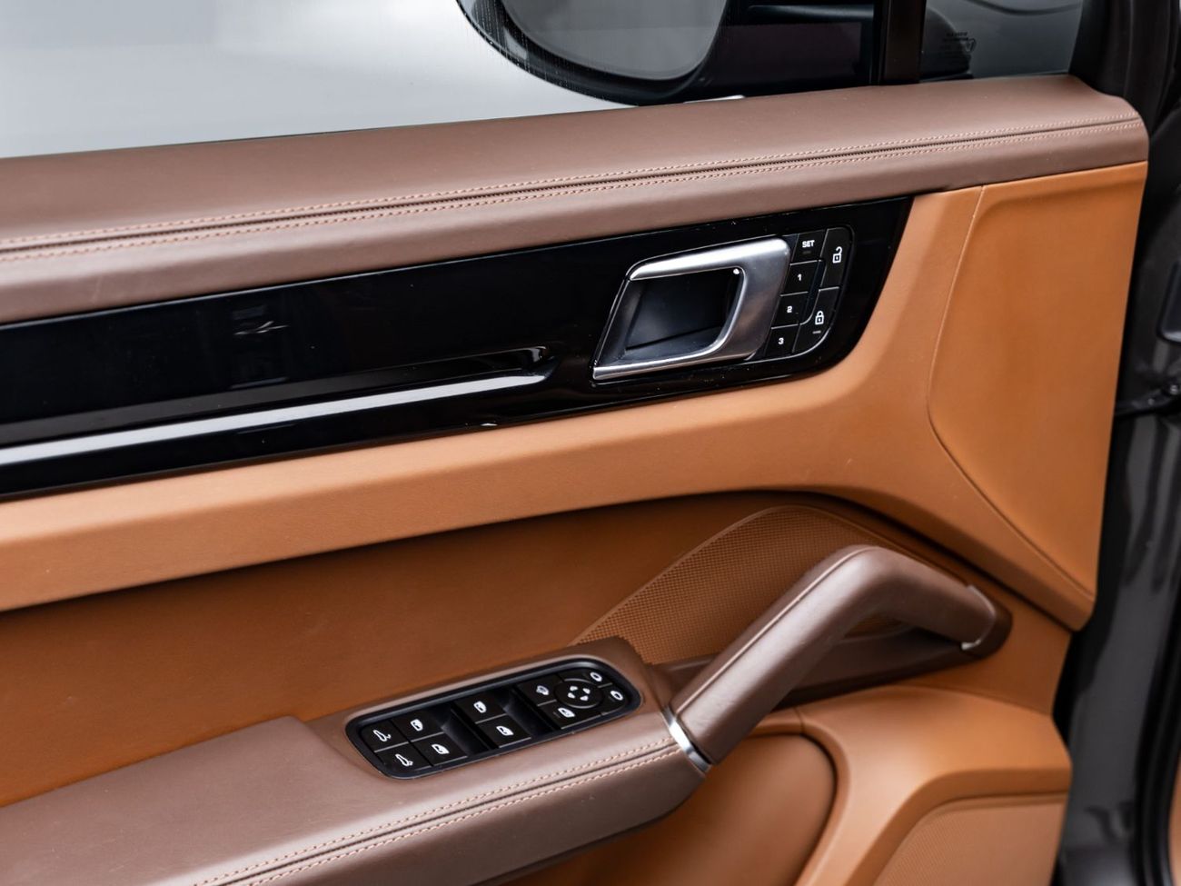 Porsche Cayenne Base 2023 Porsche Cayenne, 2026 Porsche Warranty, Full Service History, Low KMs, GCC