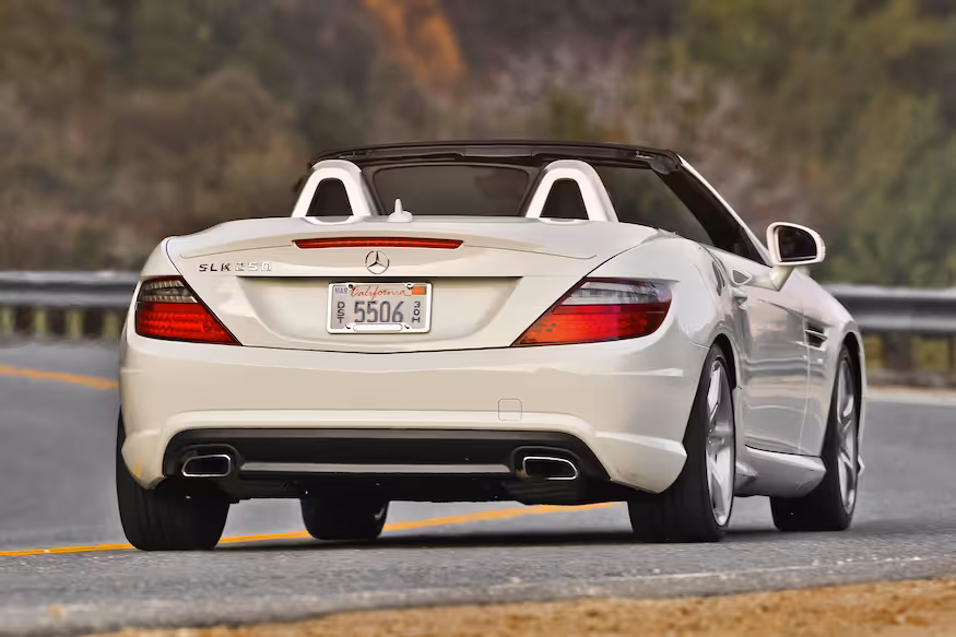 مرسيدس بنز SLK 200 exterior - Rear Left Angled