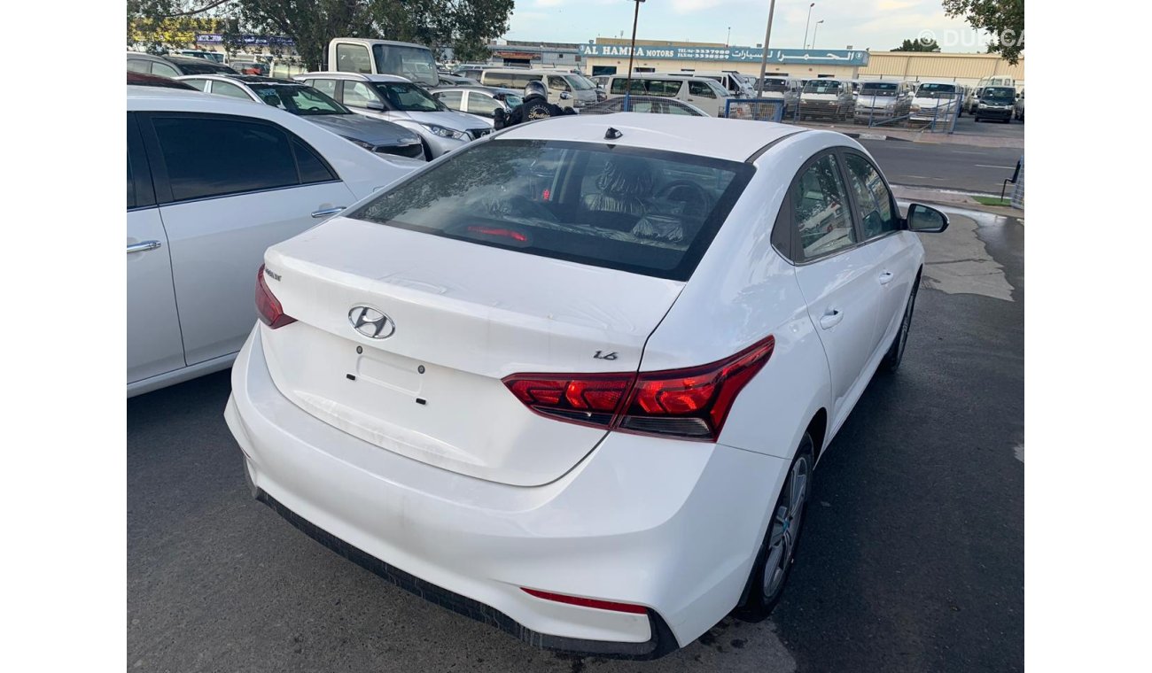 Hyundai Accent 1.6 with sun roof