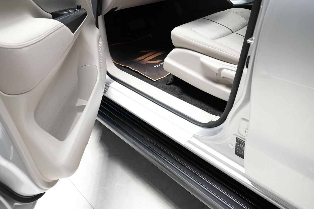 نيسان إكستيرا SE 2.5L RWD