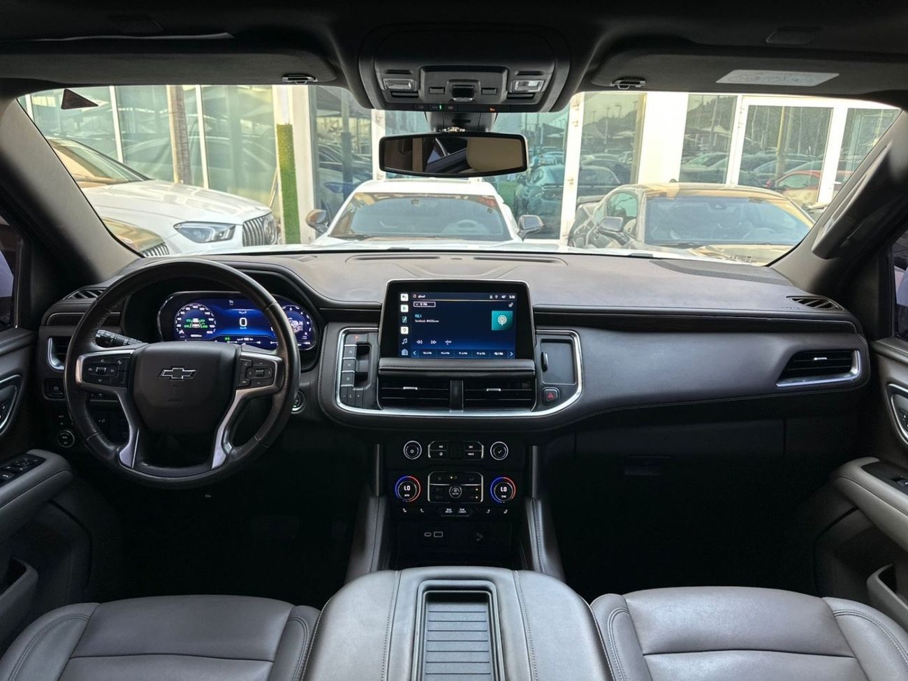 Chevrolet Tahoe Z71 6.2L CHEVROLET TAHOE Z71 GCC 2022  Full Service history ( Under Warranty ) Original Paint full o