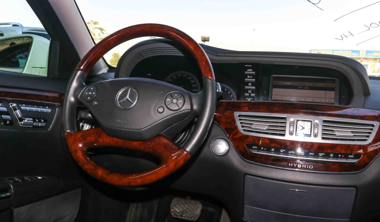 Mercedes-Benz S 400 Hybrid