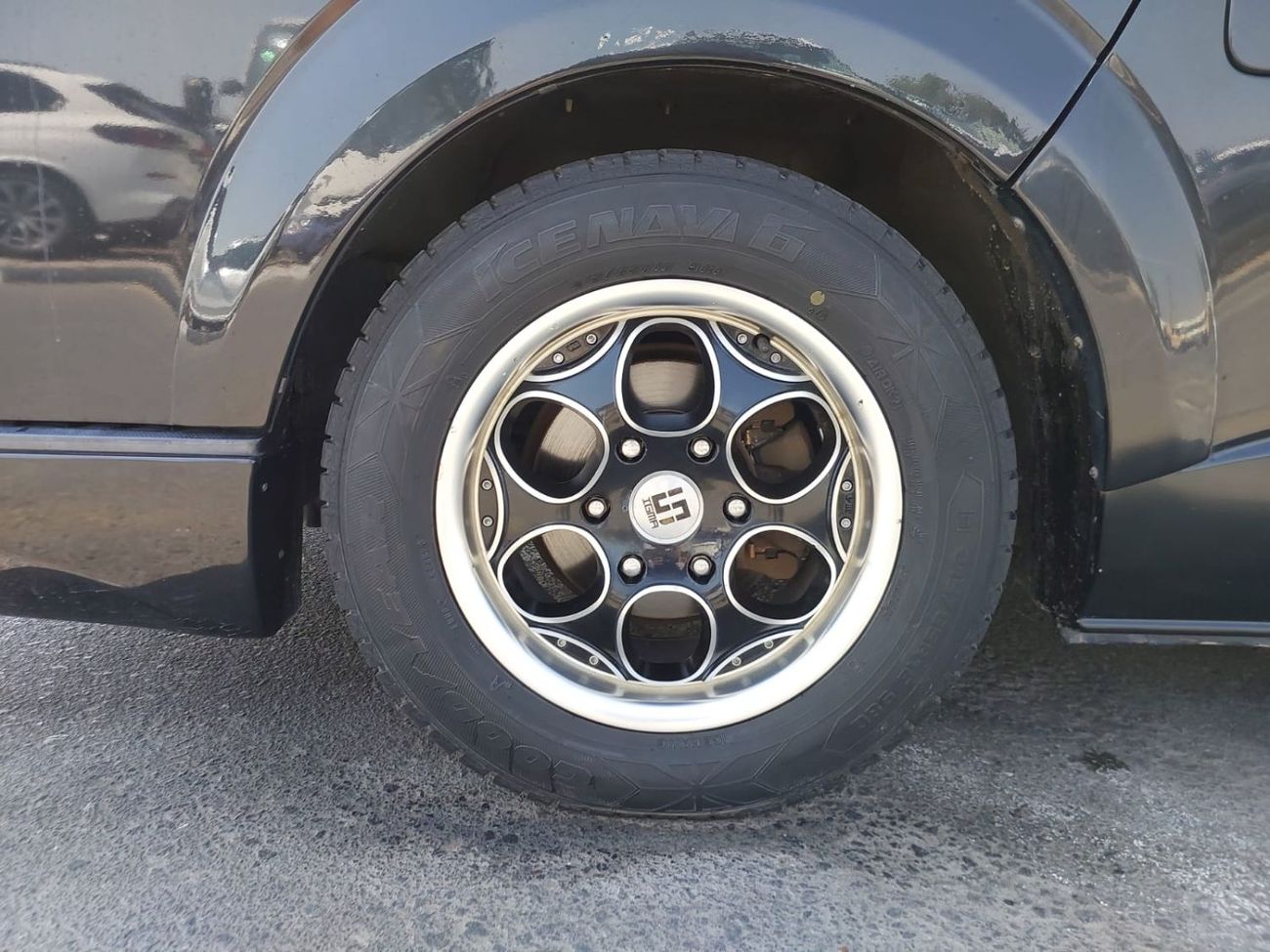 Toyota Hiace (RAMADAN OFFER) TOYOTA HIACE VAN RHD 2010 MODEL 2.7 L PETROL AUTOMATIC(PM20787)