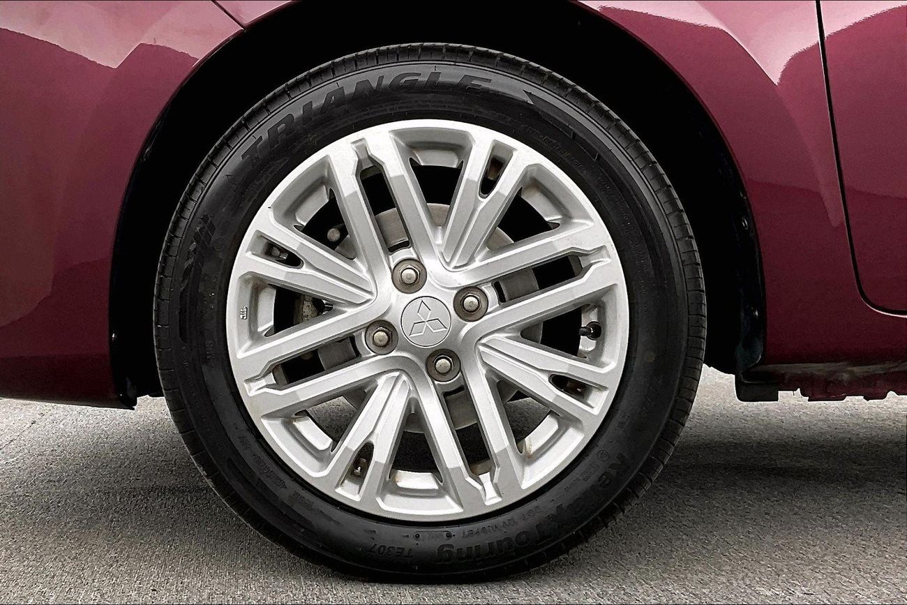 نيسان صني SV | ضمان مجاني لمدة عام | 0 دفعة أولى