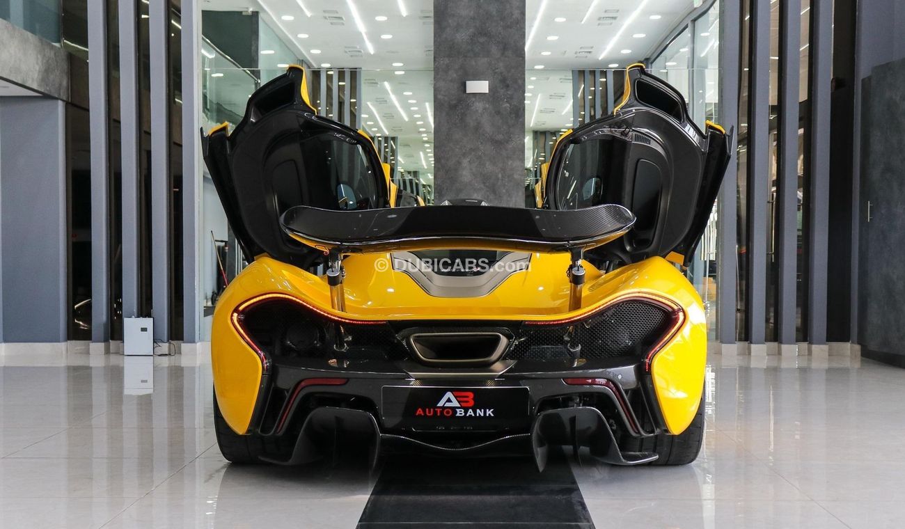 McLaren P1