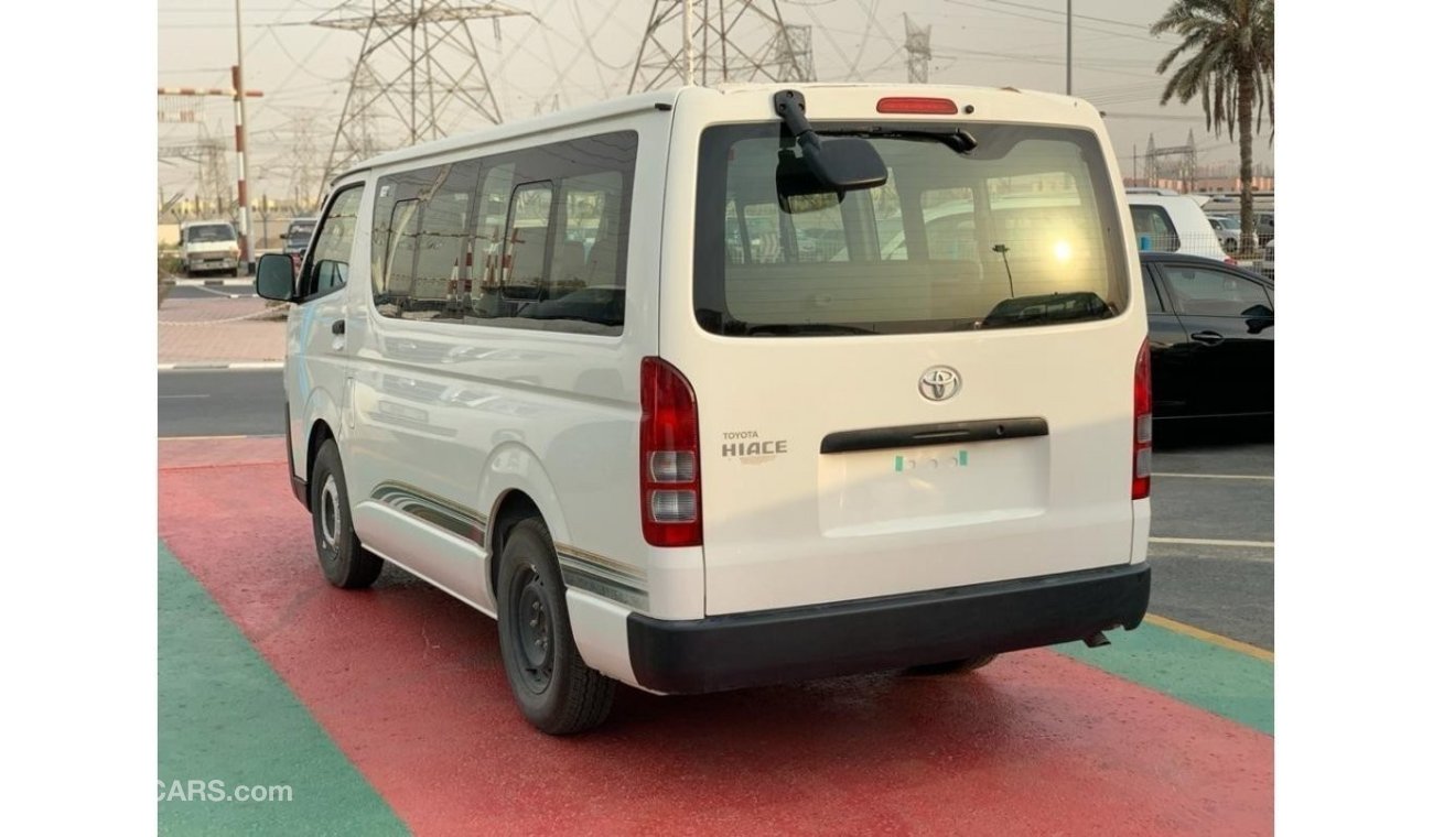 Toyota Hiace Standard Roof 15 Seater 2.5L Diesel FWD