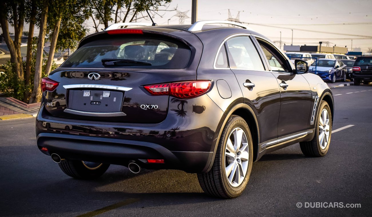 إنفينيتي QX70 Excellence 3.7L - V6 - with Warranty from Agency - GCC Specs - Zero KM- Price for export