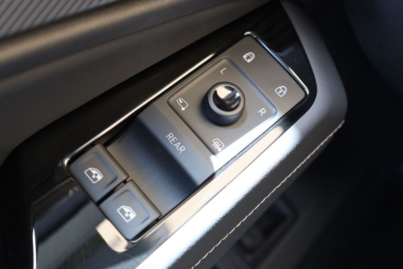 Volkswagen ID.7 VIZZION PRO 2024 MODEL ELECTRIC CAR AVAILABLE ONLY FOR EXPORT
