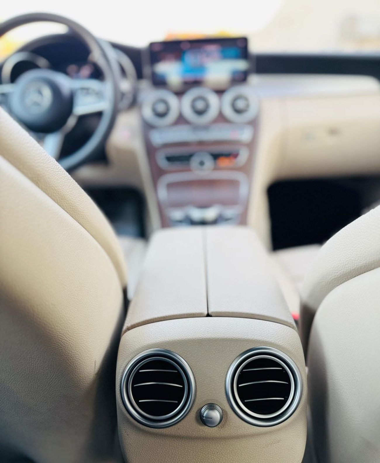 مرسيدس بنز C 300 STD