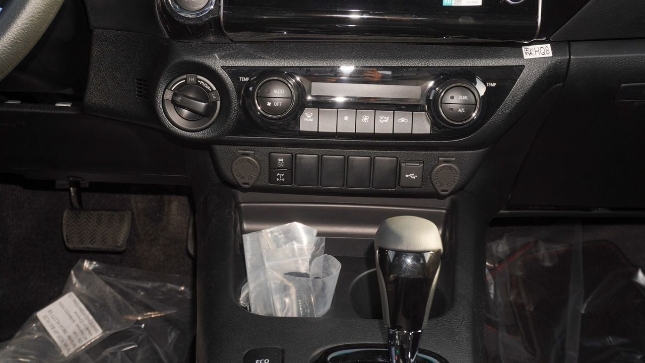 تويوتا هيلوكس HILUX Adventure 4.0L PETROL V6 MY25