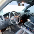 Volkswagen Tiguan R-Line 2.0L Volkswagen Tiguan R-Line 2013 | GCC Specs | Excellent Condition | Affordable Compact SUV