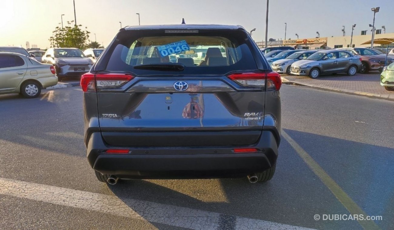 تويوتا راف ٤ T- Rav4 LE 2.5L Hybrid 4WD grey color (white as well)