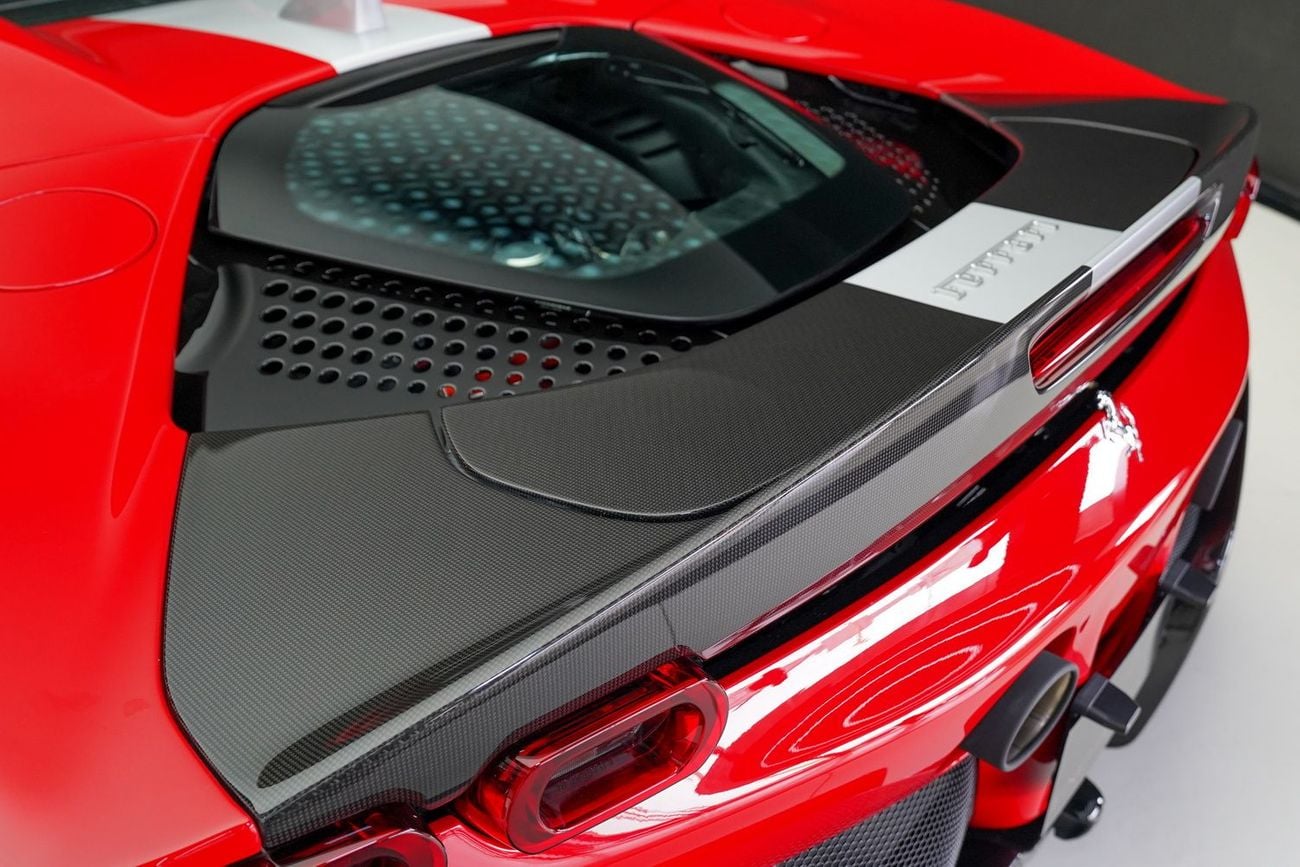 فيراري SF90 سبيدر assetto fiorano